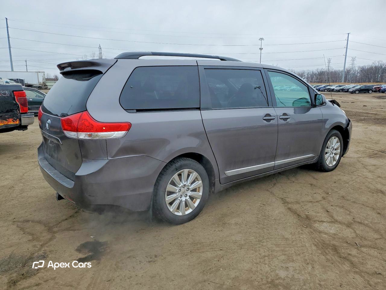 Toyota Sienna 2012