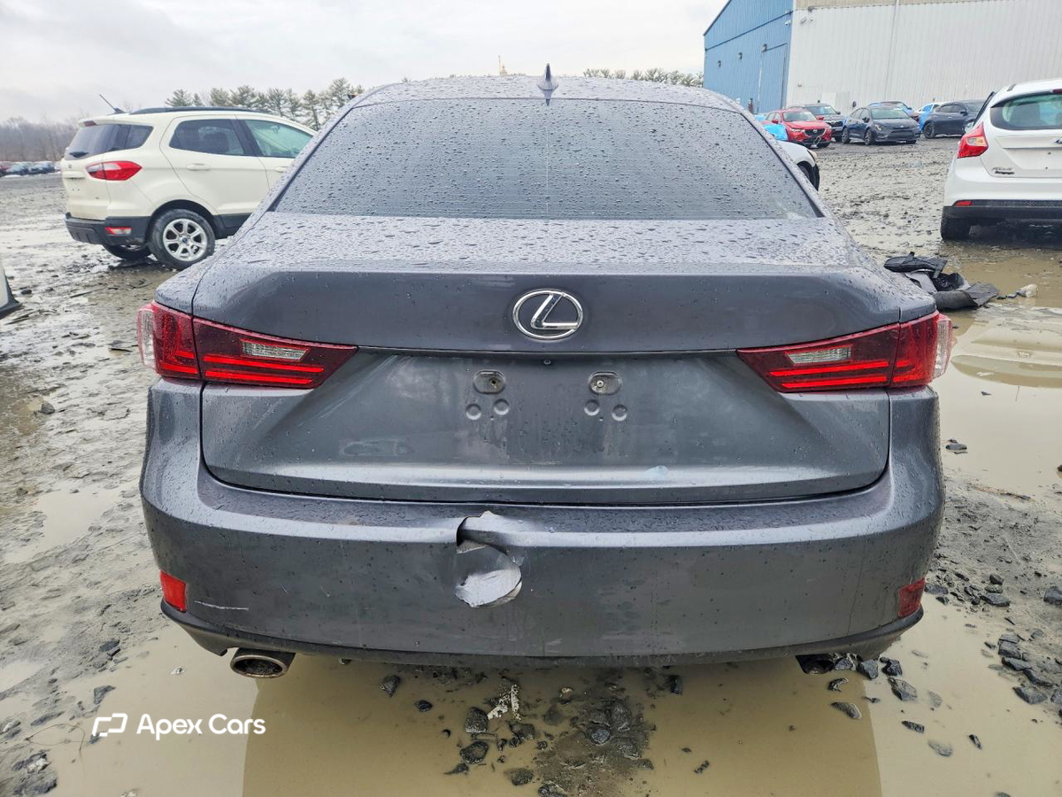 Lexus IS 2014
