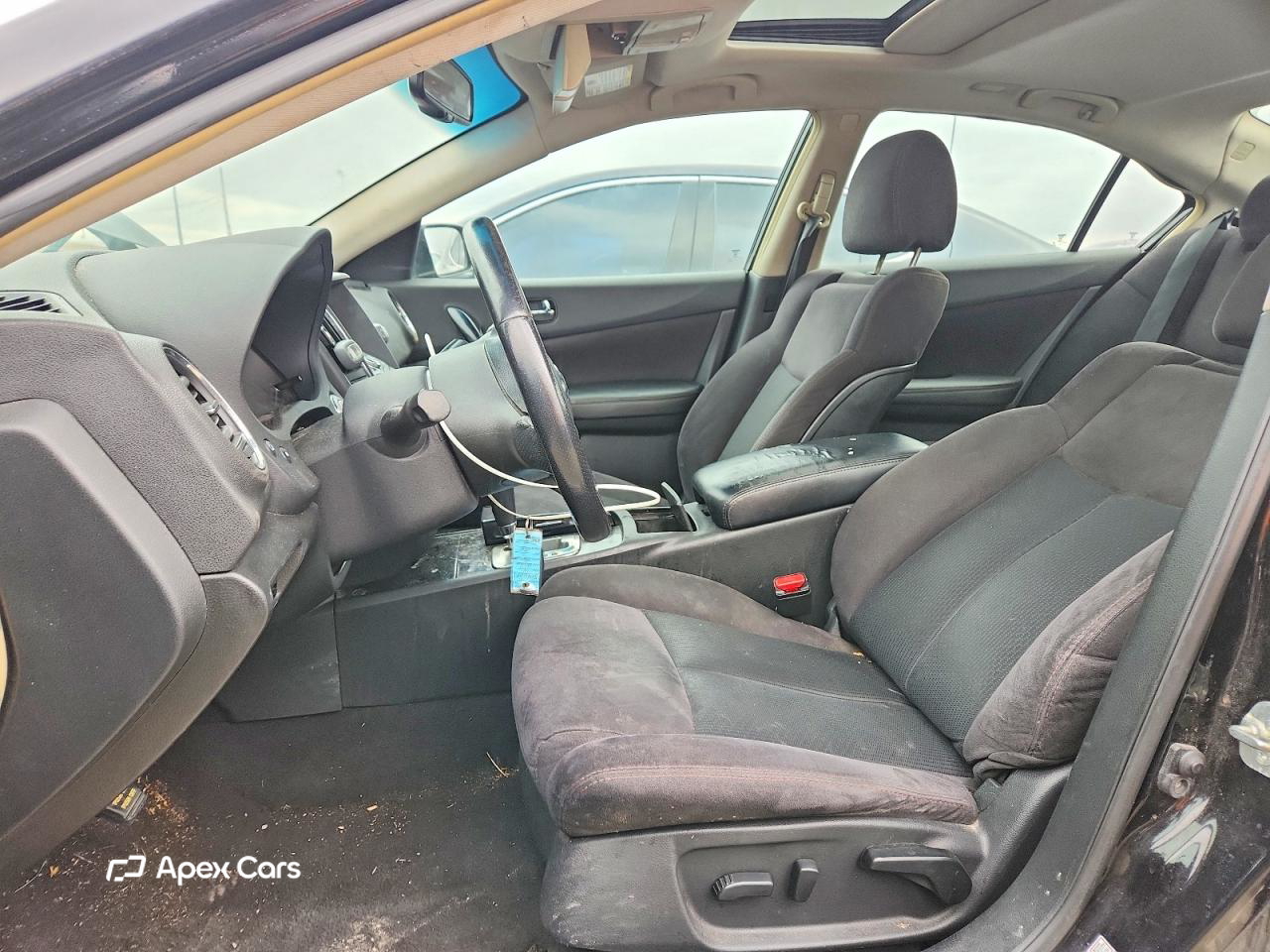 Nissan Maxima 2011