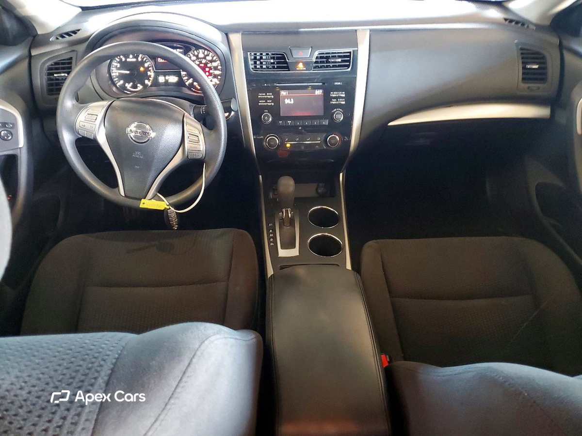 Nissan Altima 2015