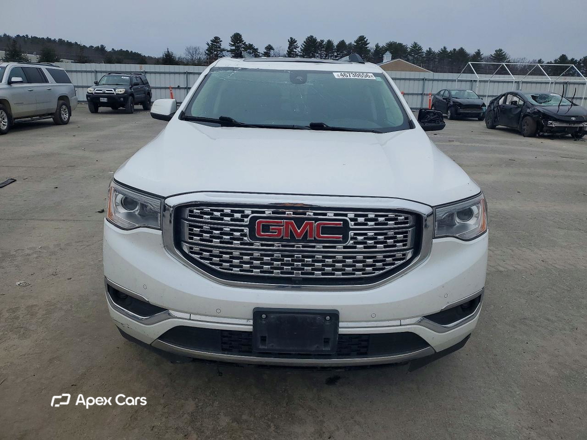 GMC Acadia 2017