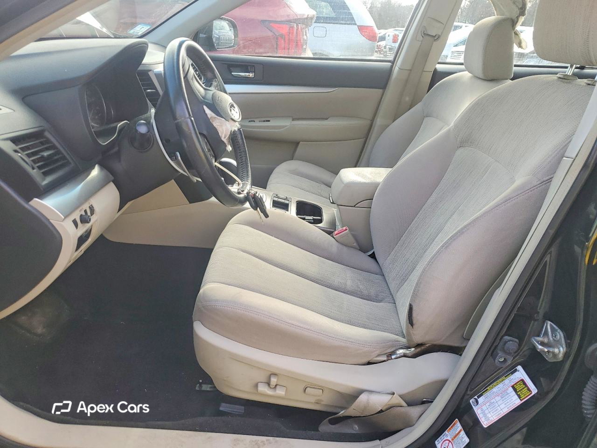 Subaru Legacy 2013