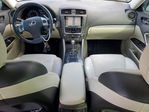 Lexus IS 2011