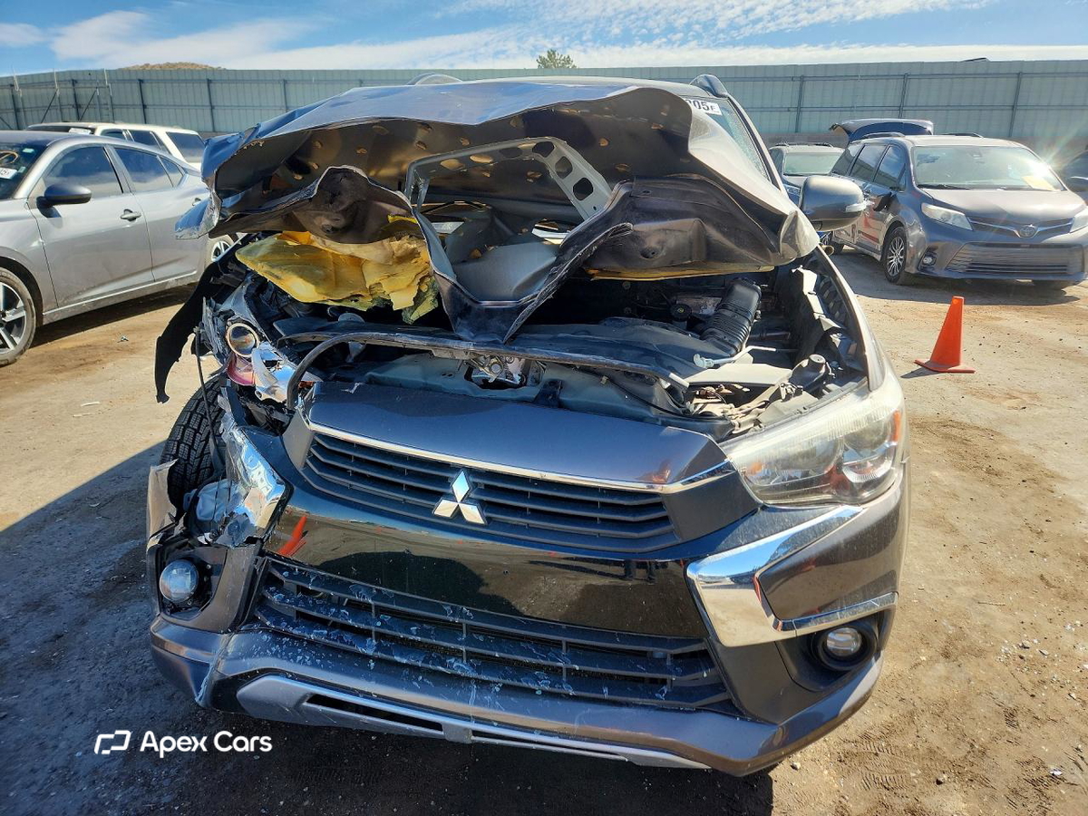 Mitsubishi Outlander 2016