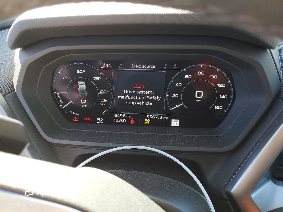 Audi Q4 e-tron 2025