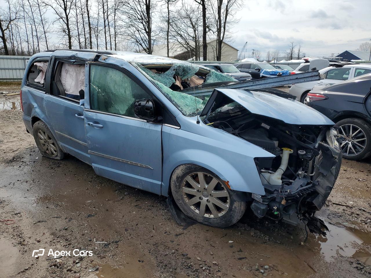 Chrysler Voyager 2013
