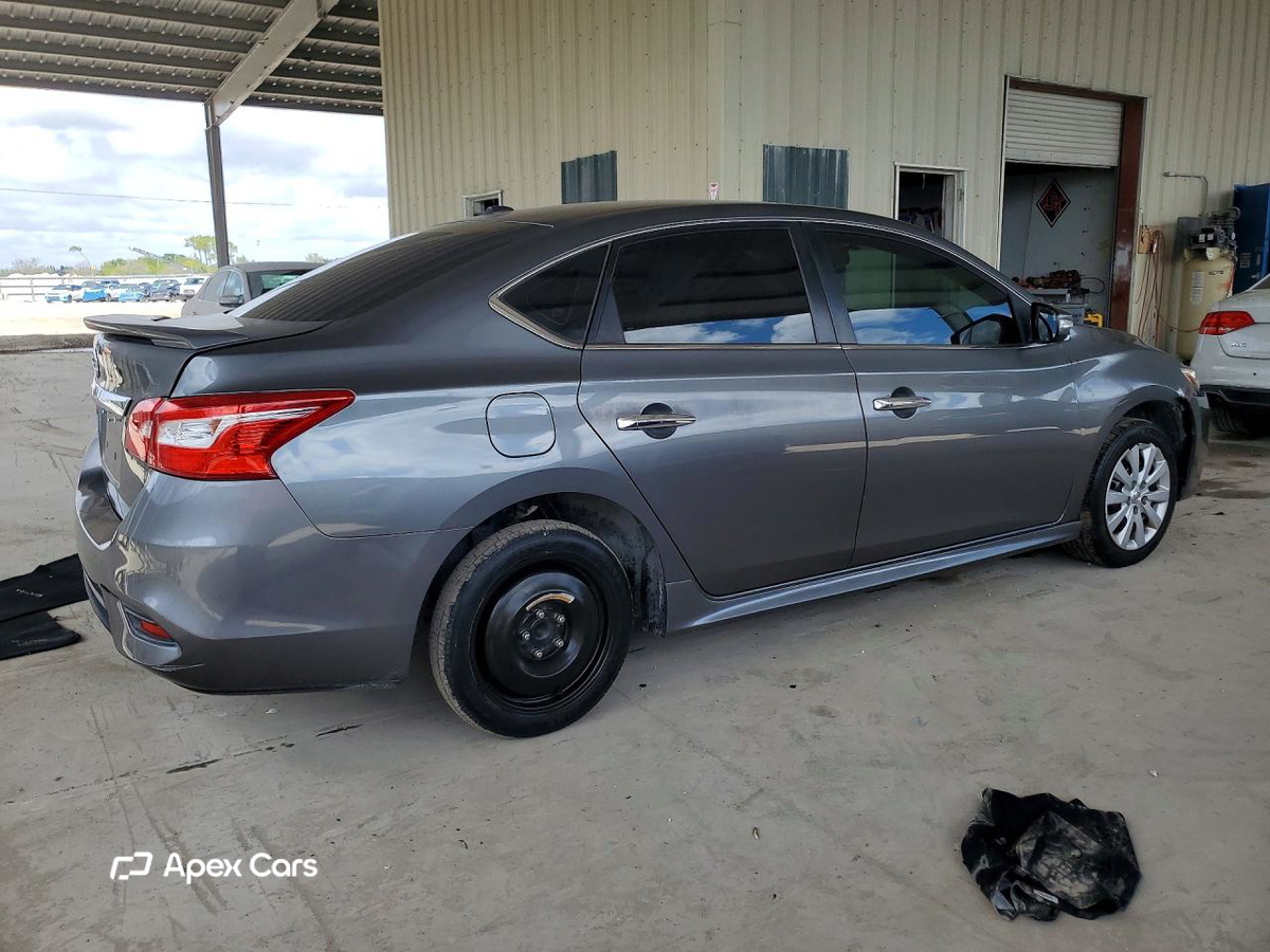 Nissan Sentra 2016