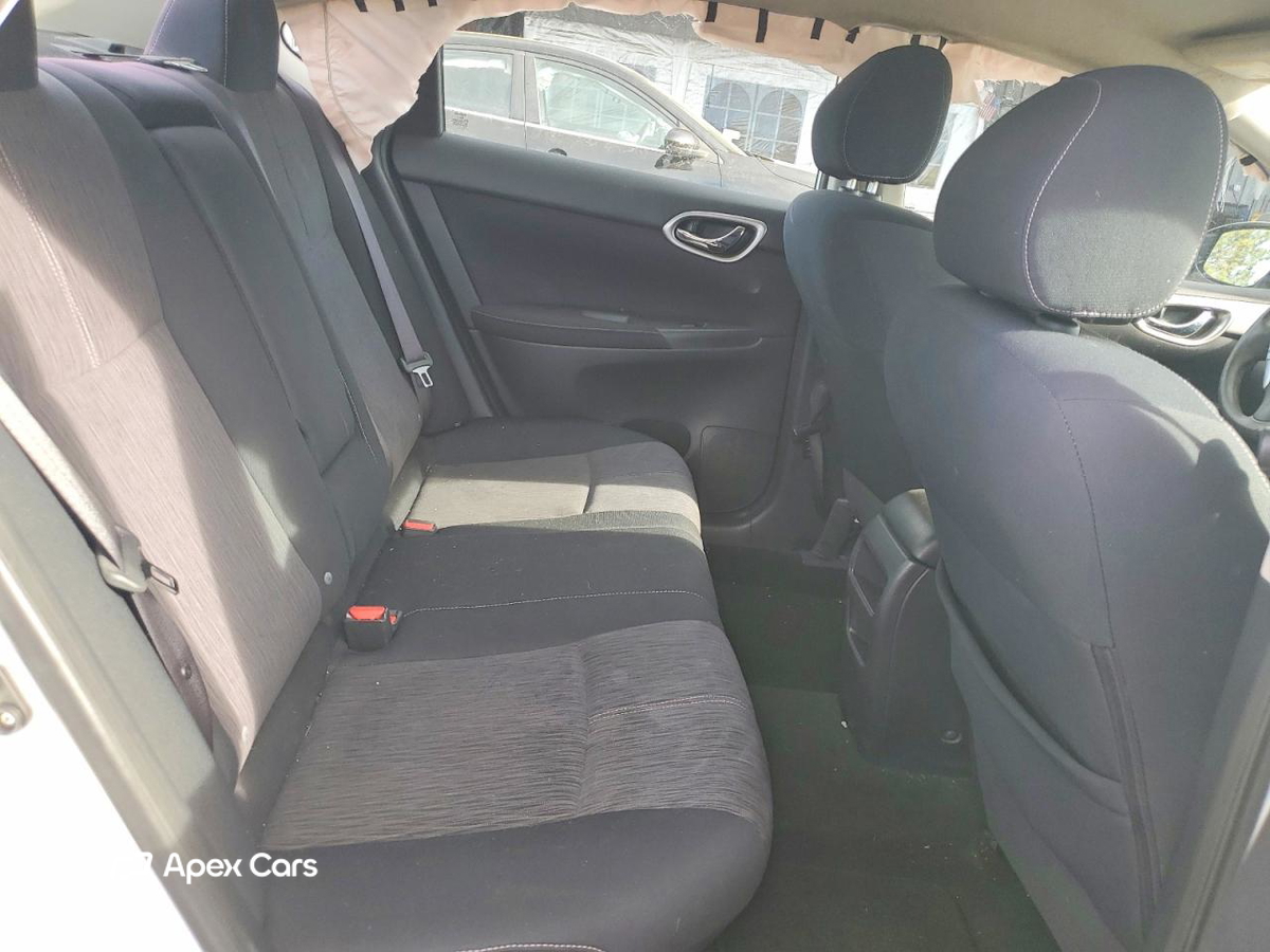 Nissan Sentra 2014