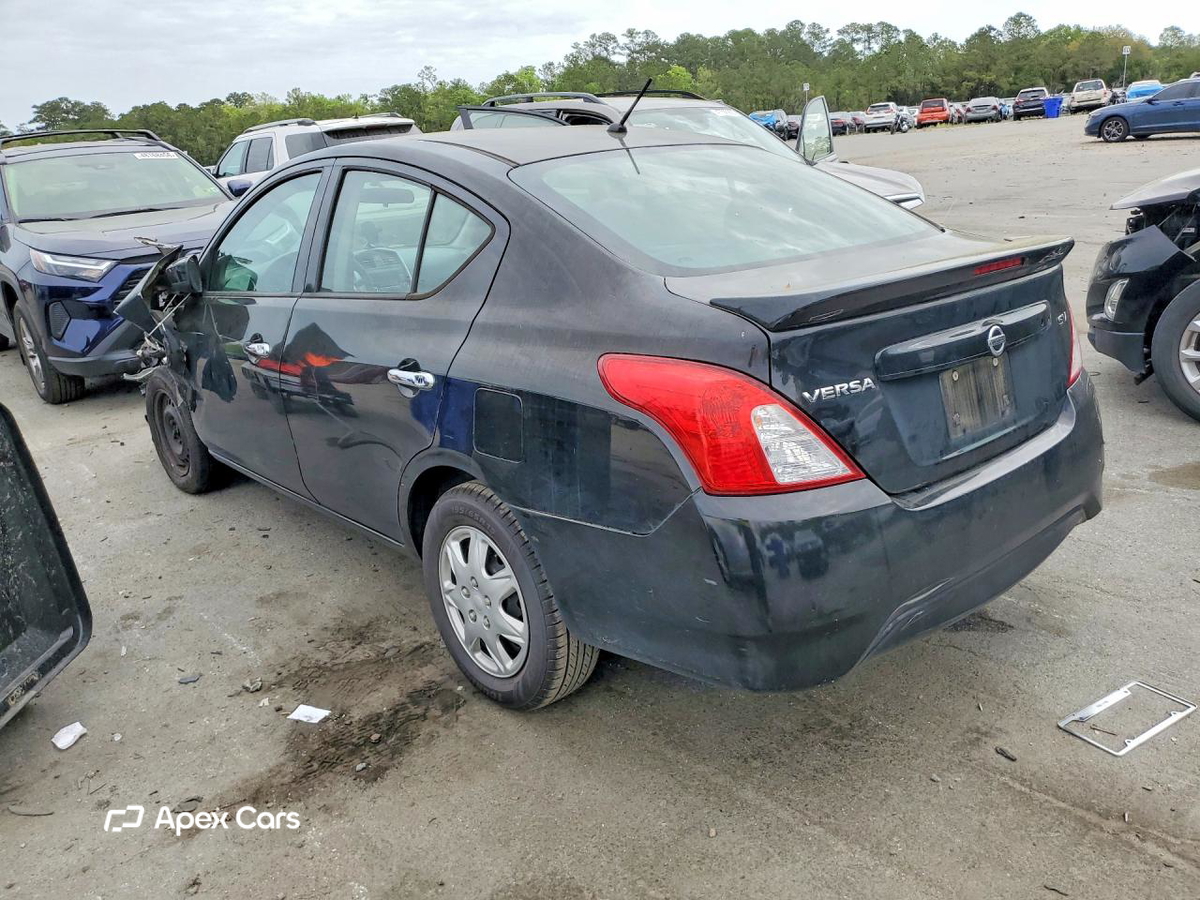 Nissan Versa 2017