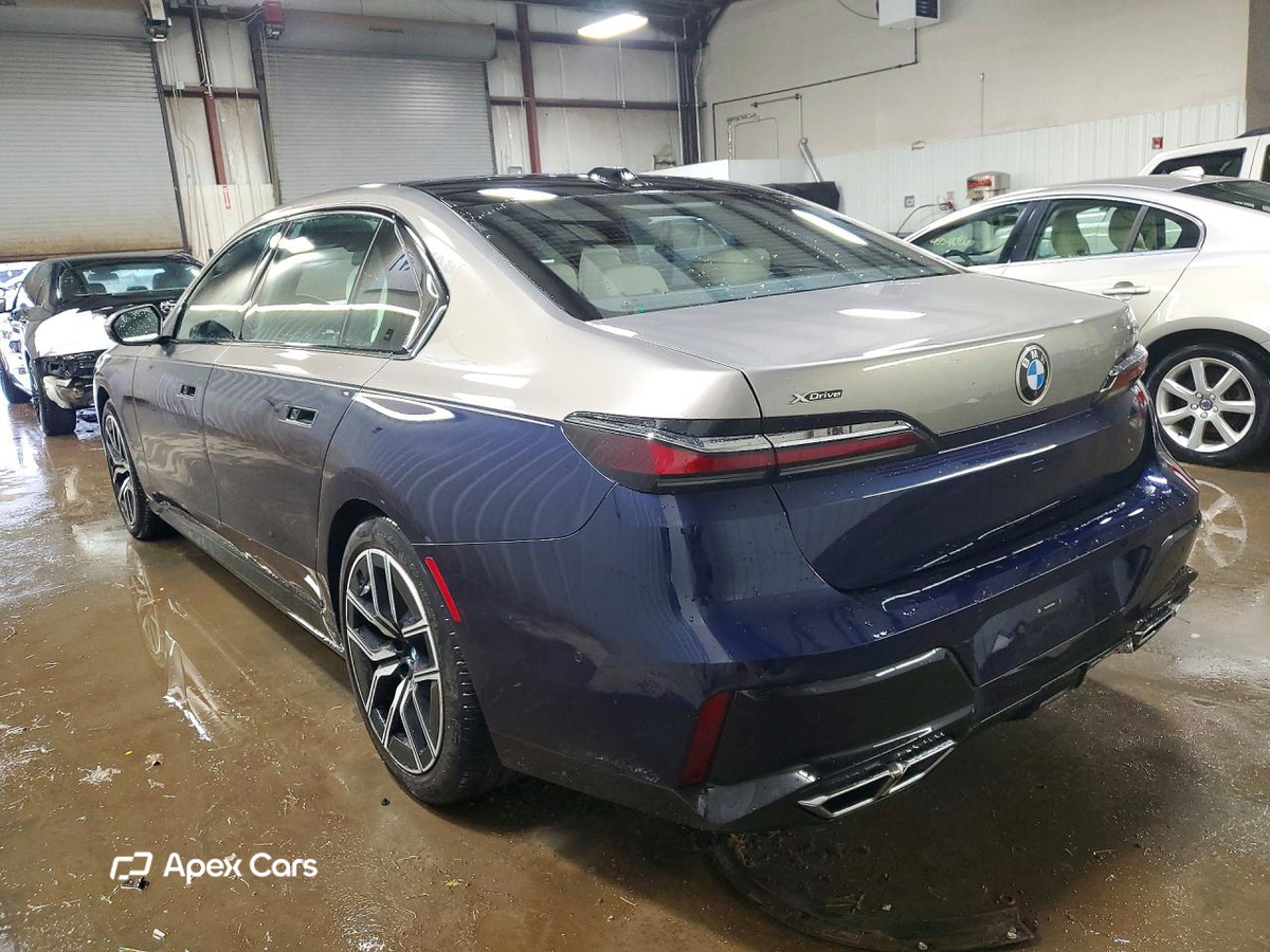 BMW Series 7 2025