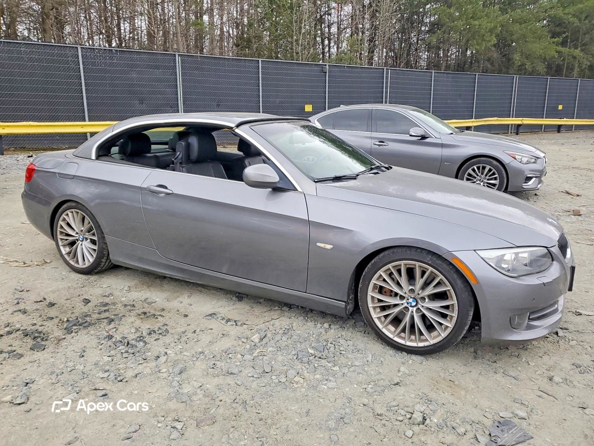 BMW Series 3 2011