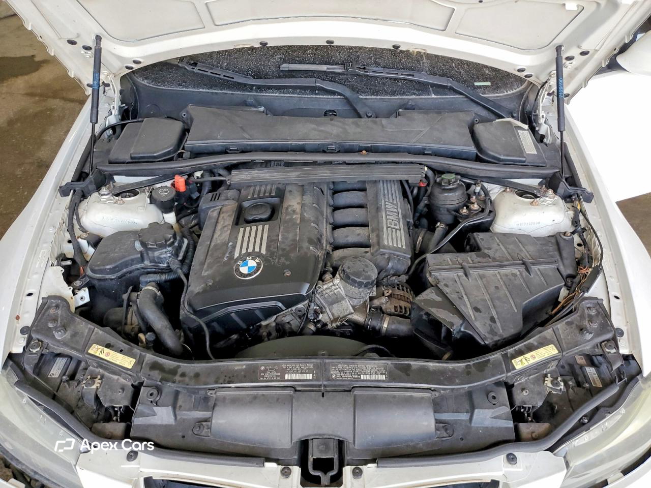 BMW Series 3 2009