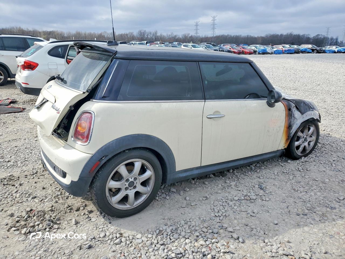 MINI Cooper 2010