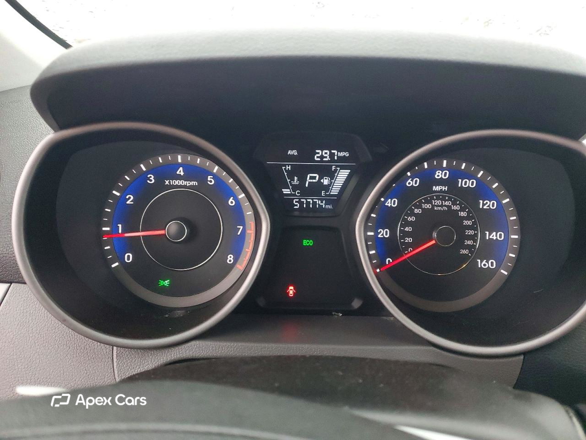 Hyundai Elantra 2016
