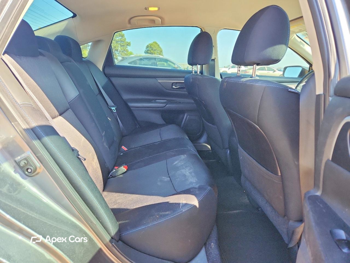 Nissan Altima 2017