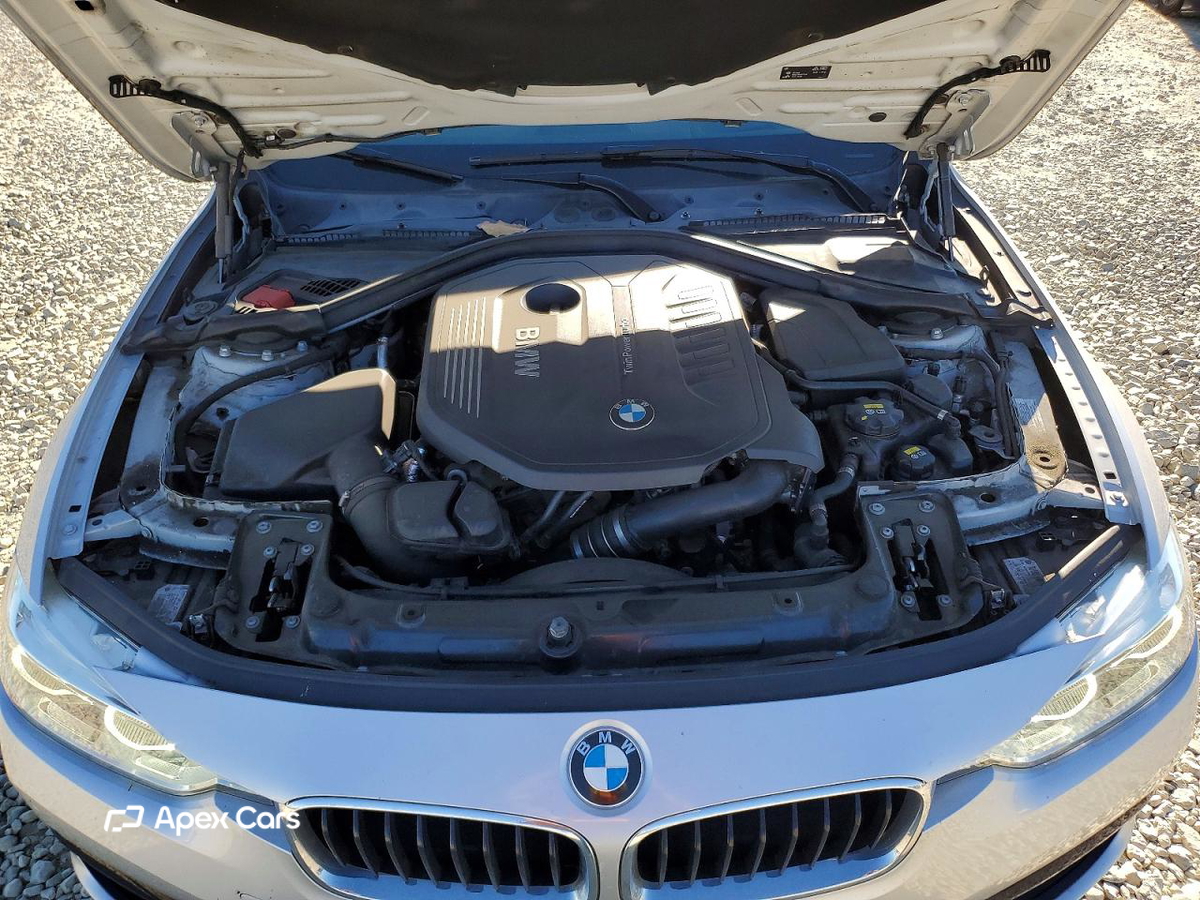 BMW Series 3 2016