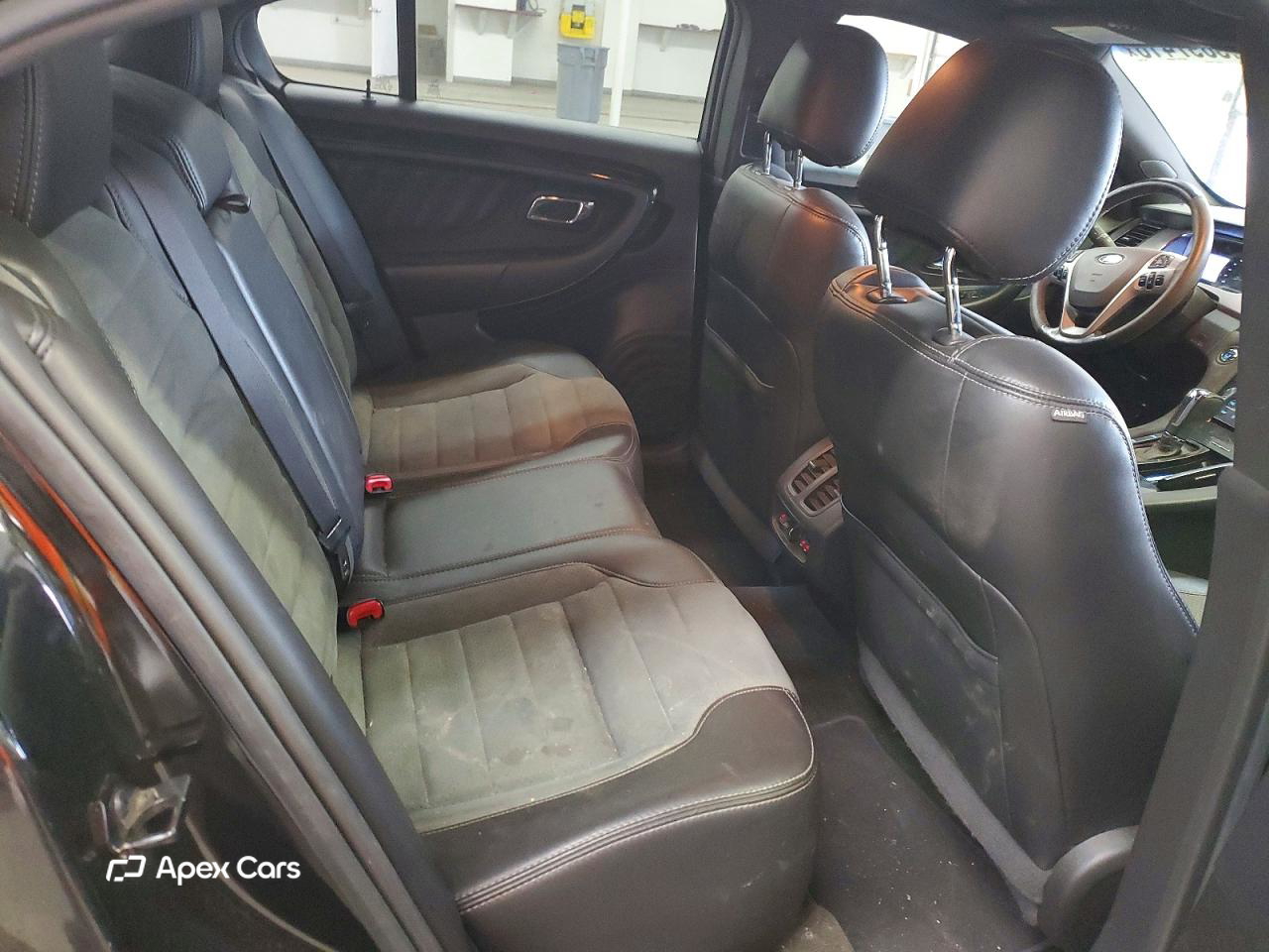 Ford Taurus 2013