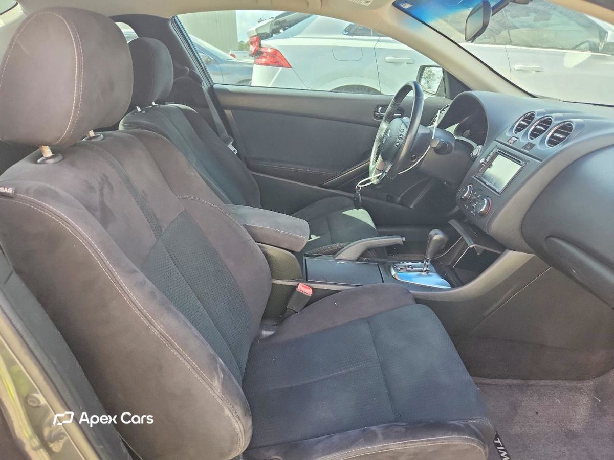 Nissan Altima 2013