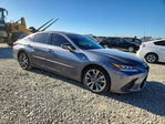 Lexus ES 2020