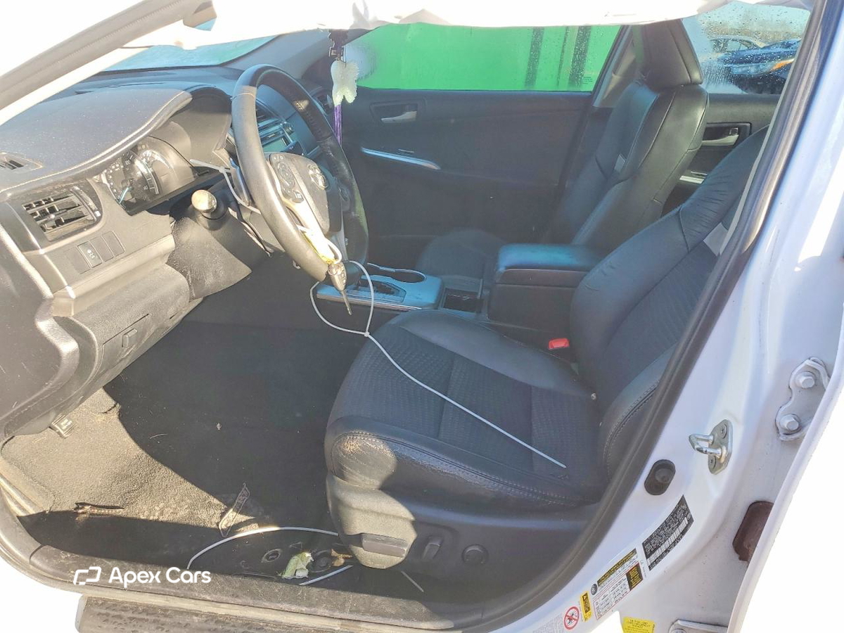 Toyota Camry 2012