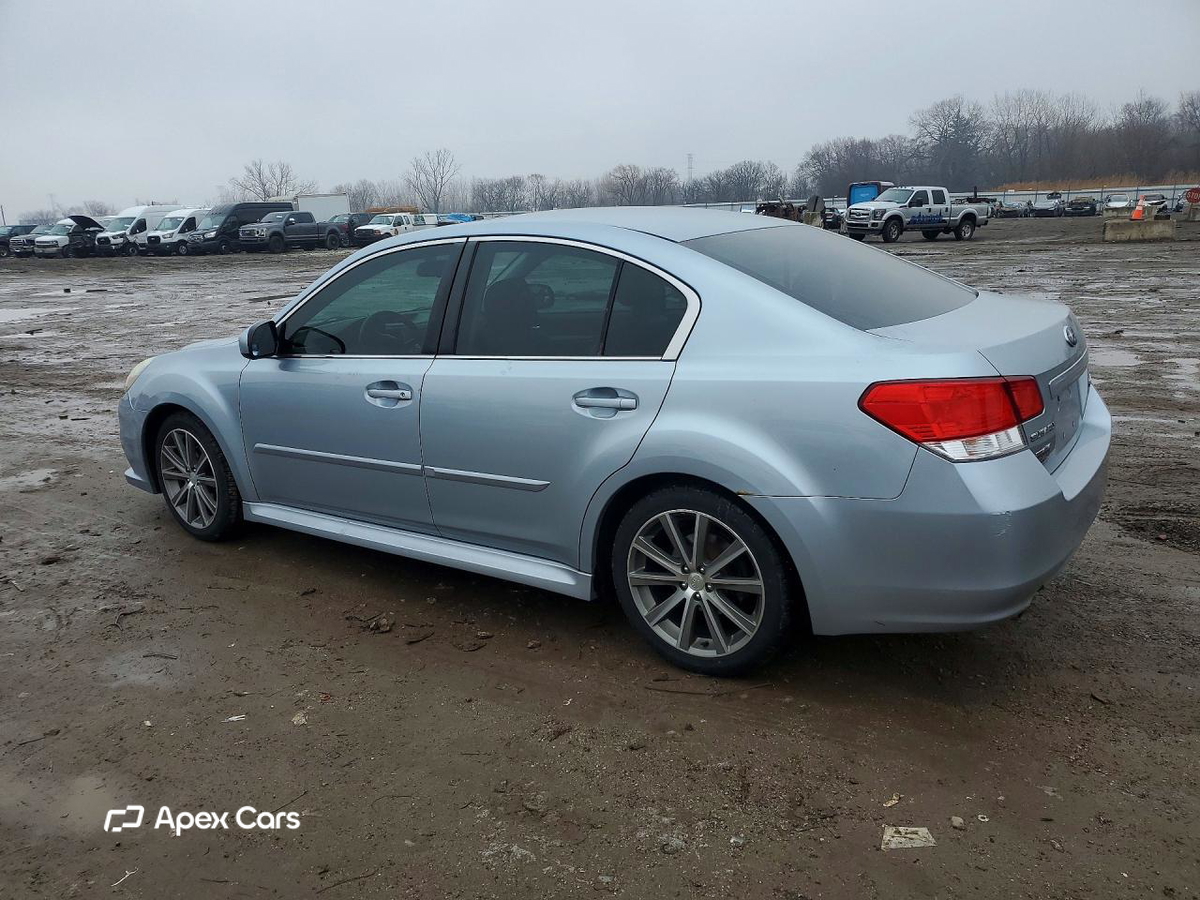 Subaru Legacy 2013