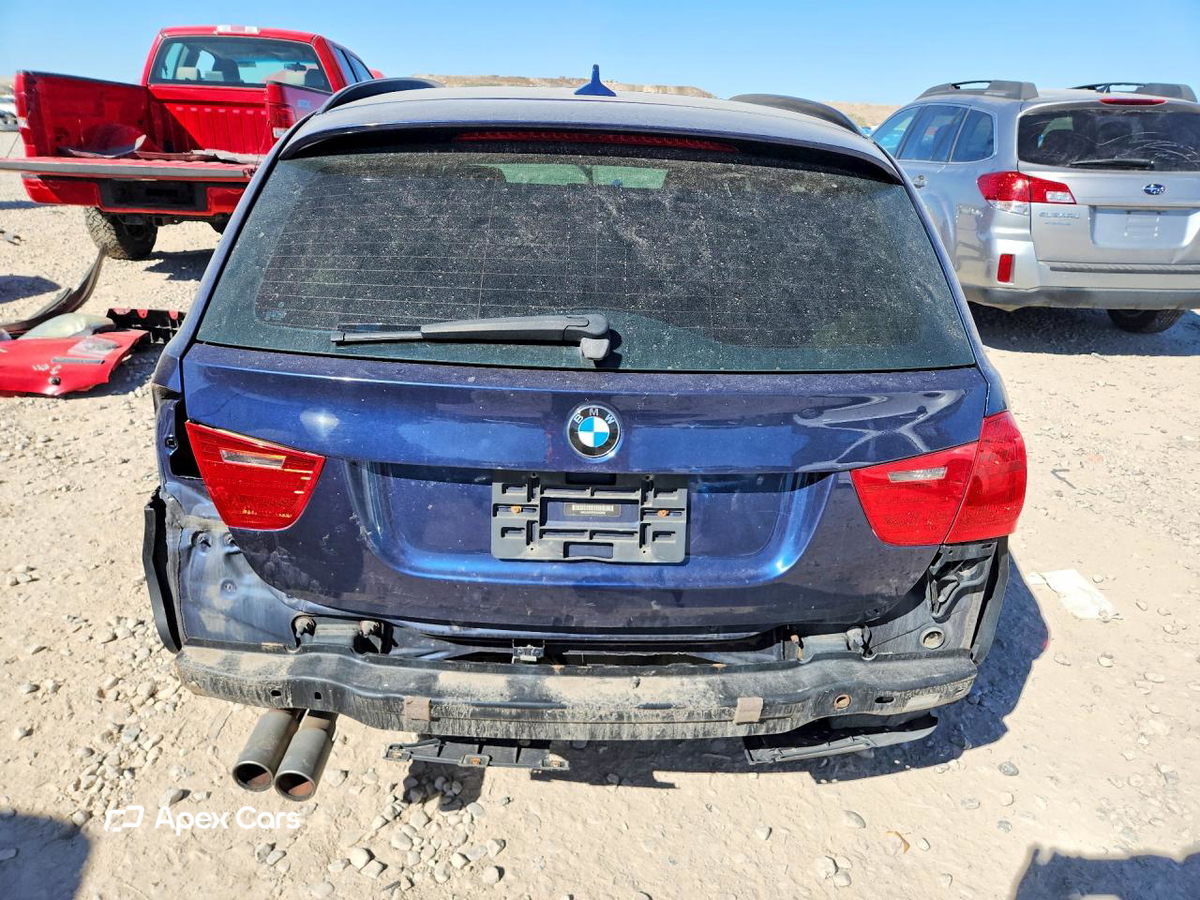 BMW Series 3 2011