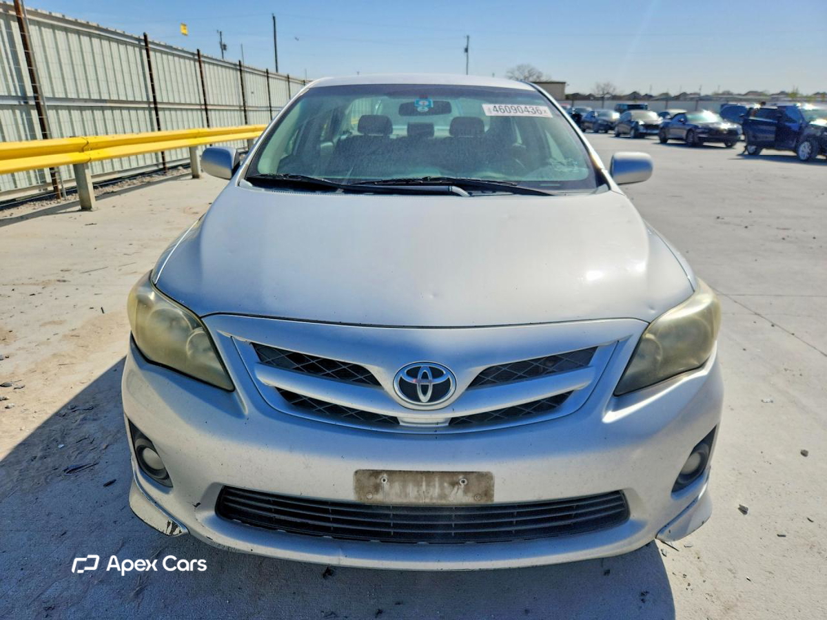 Toyota Corolla 2013