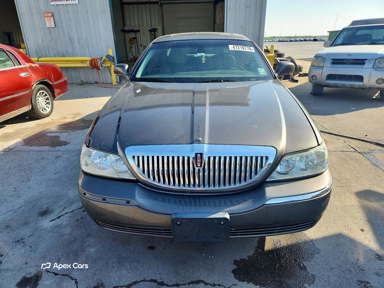 Lincoln Town Car 2003