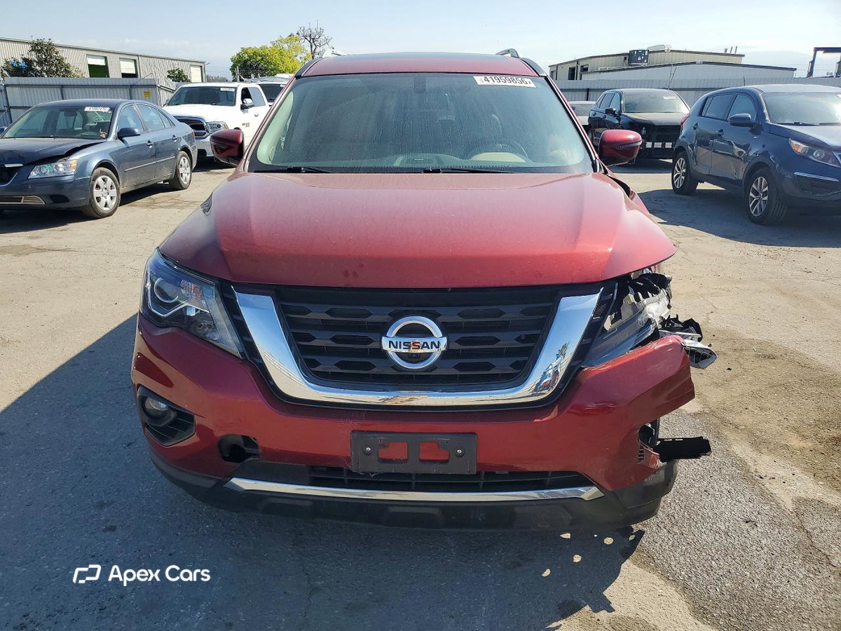 Nissan Pathfinder 2019