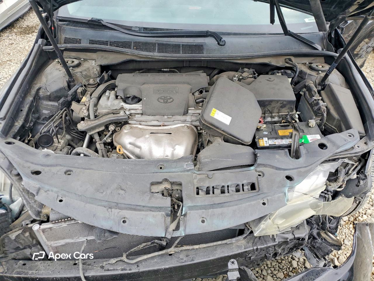 Toyota Camry 2016