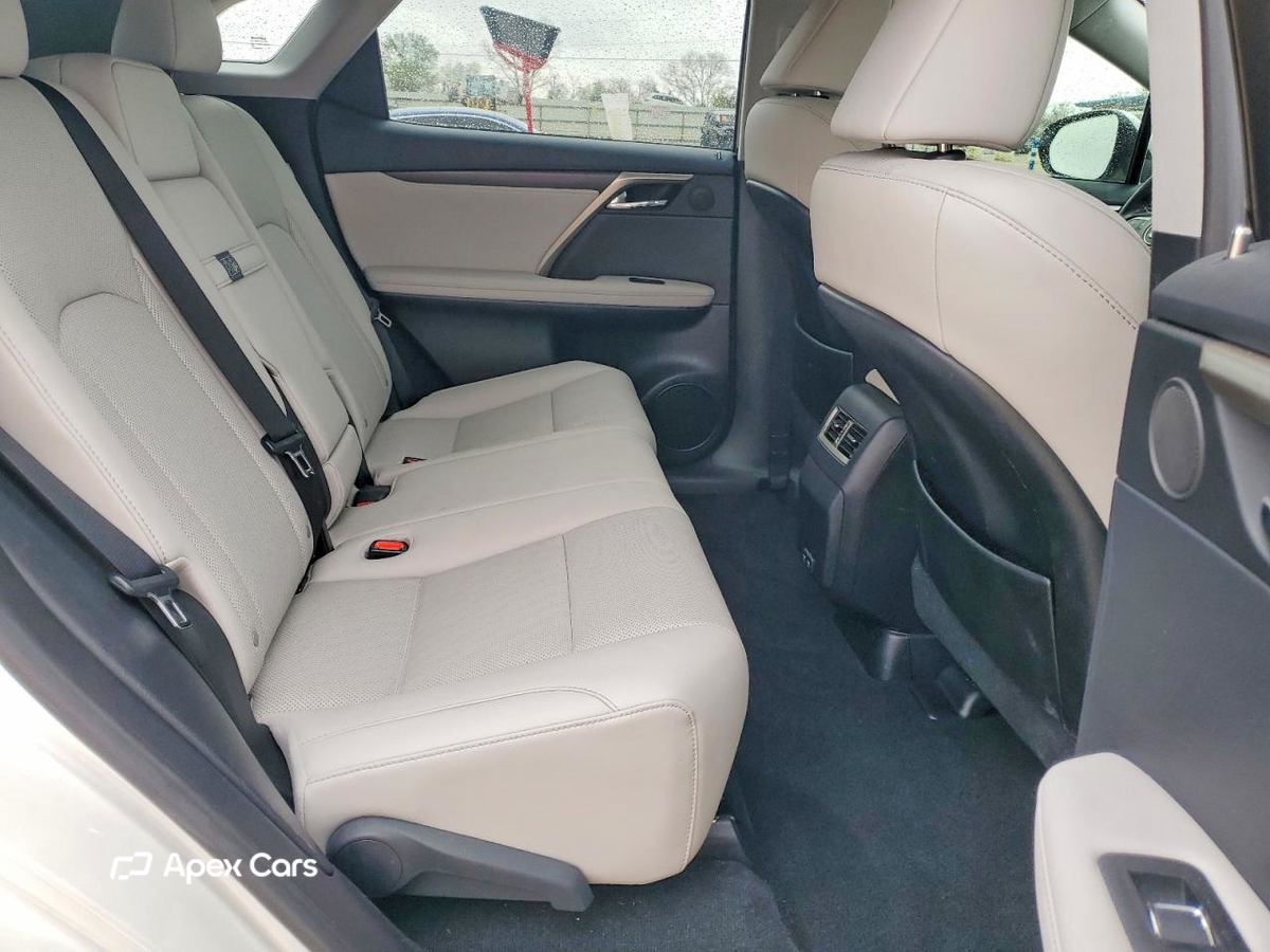 Lexus RX 2021