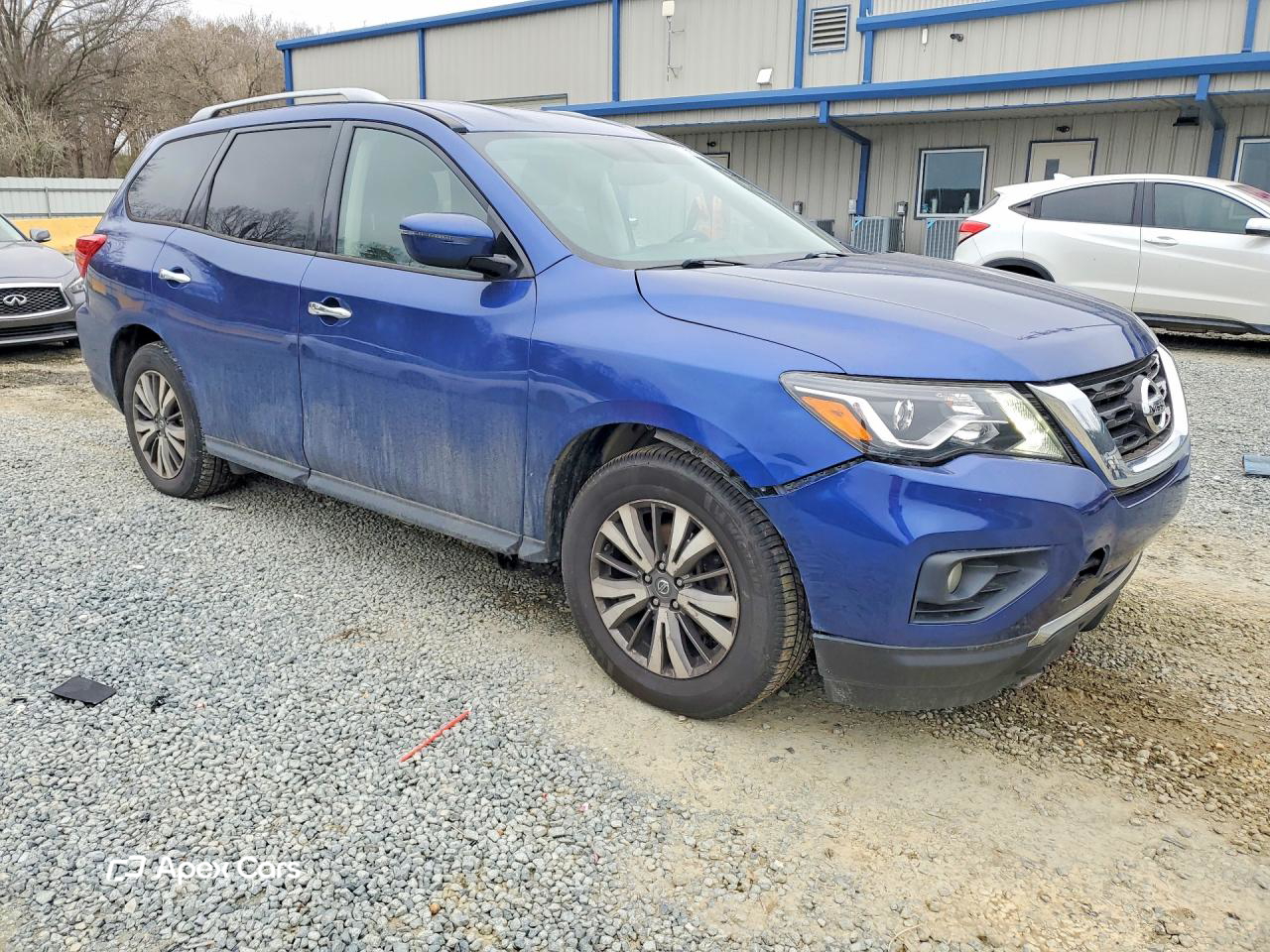Nissan Pathfinder 2019