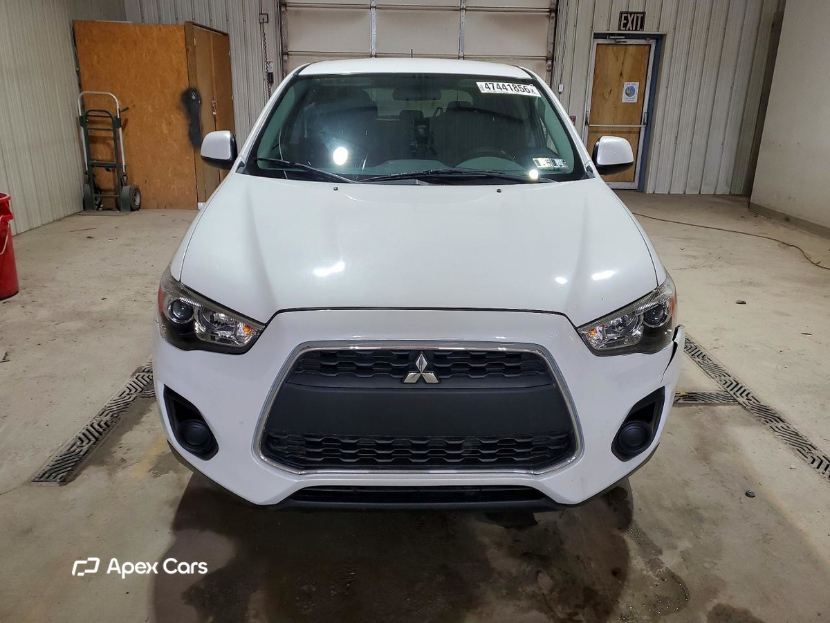 Mitsubishi Outlander 2015