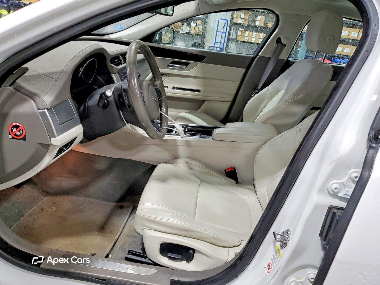 Jaguar XF 2016