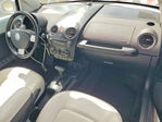 Volkswagen Beetle 2010