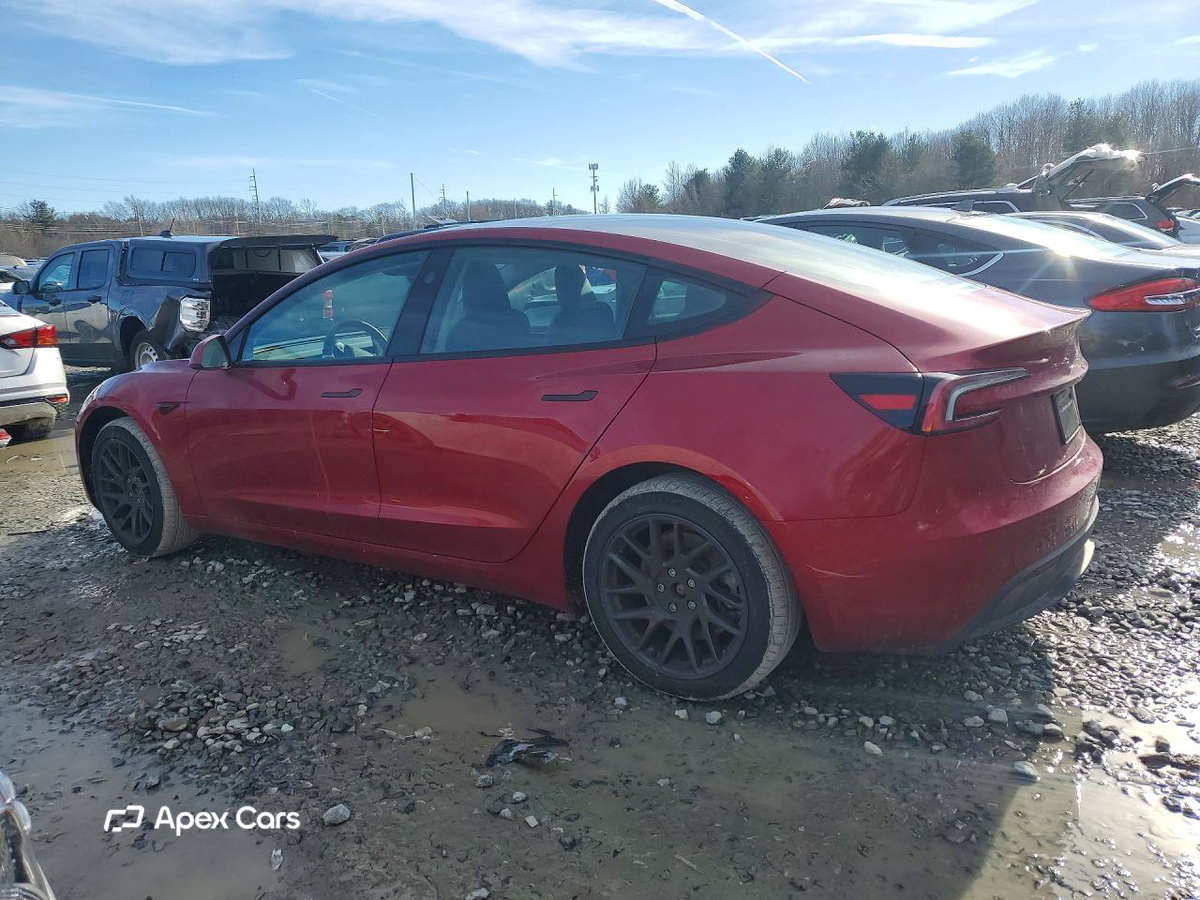 Tesla Model 3 2025