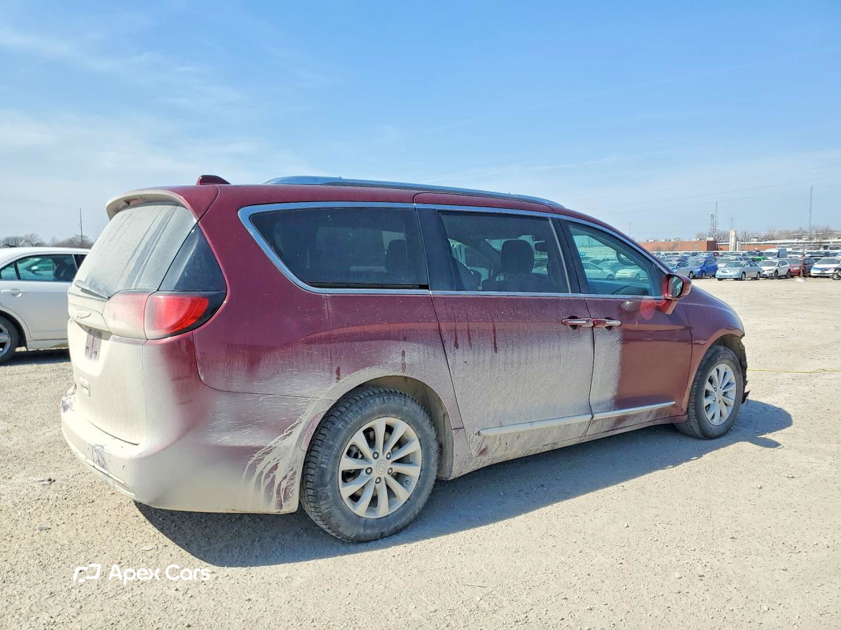 Chrysler Pacifica 2018