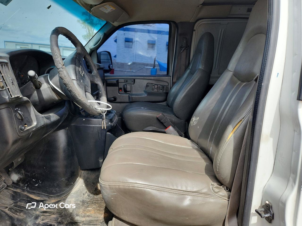 Chevrolet Express 2004