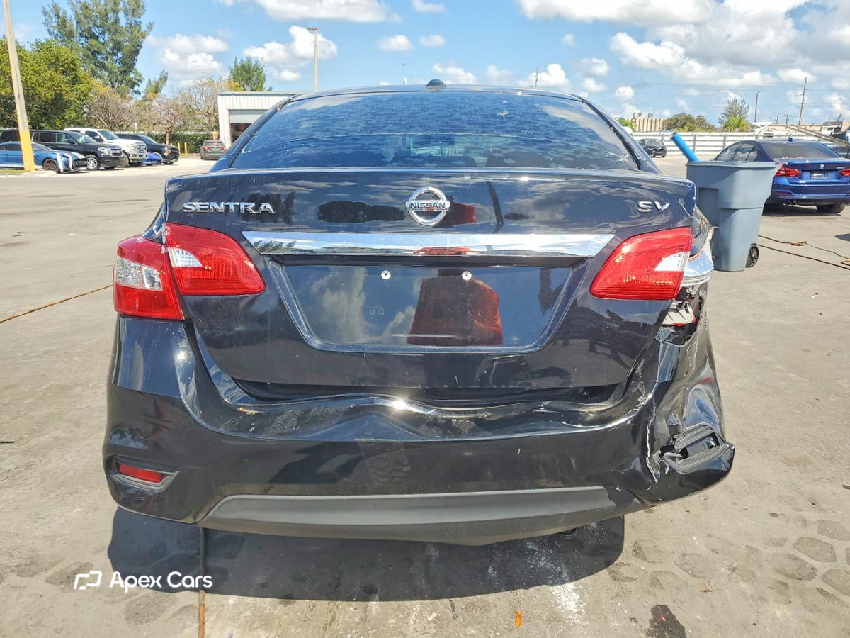 Nissan Sentra 2018
