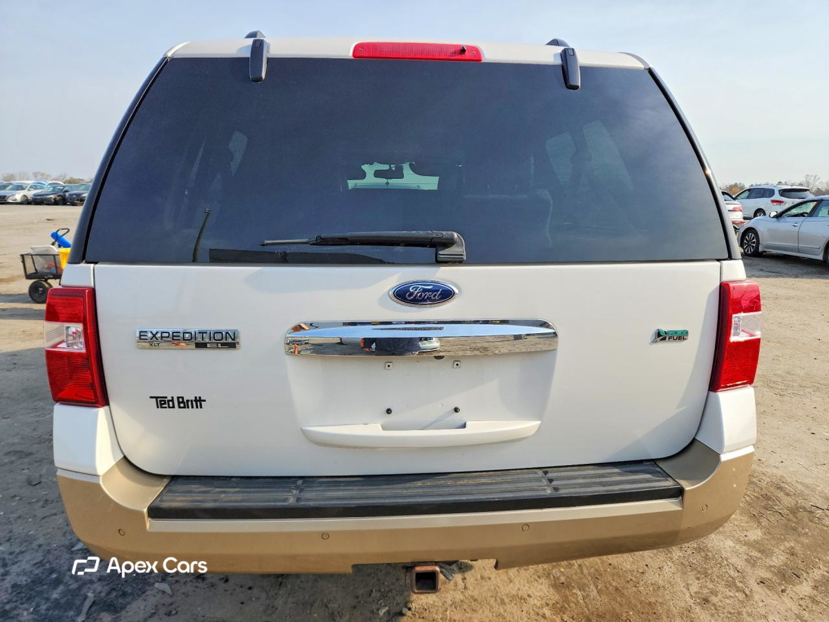 Ford Expedition 2011
