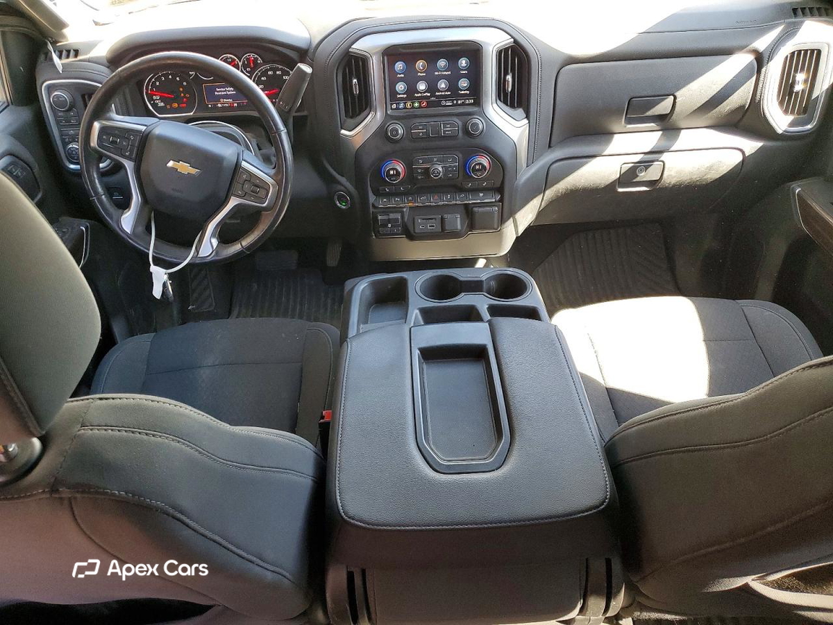 Chevrolet Silverado 2021