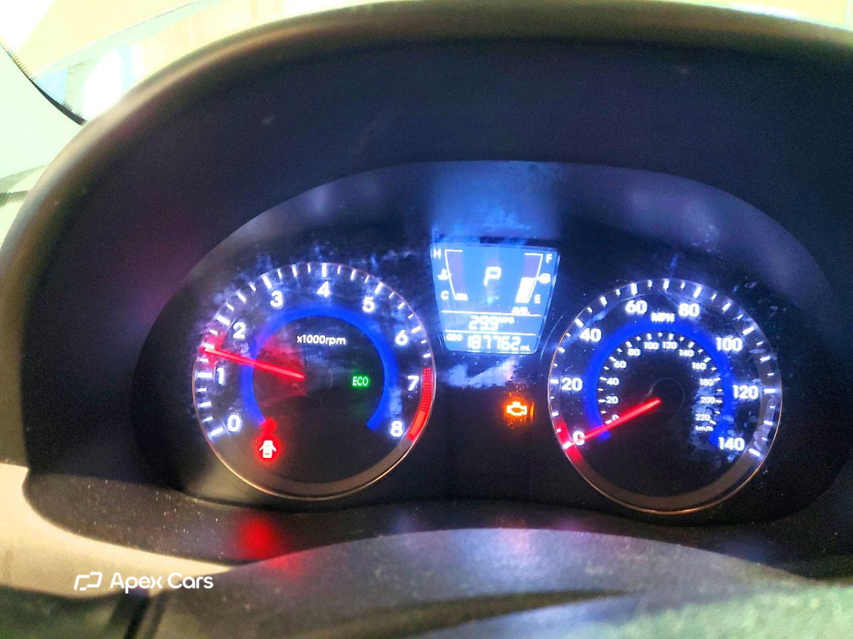 Hyundai Accent 2013