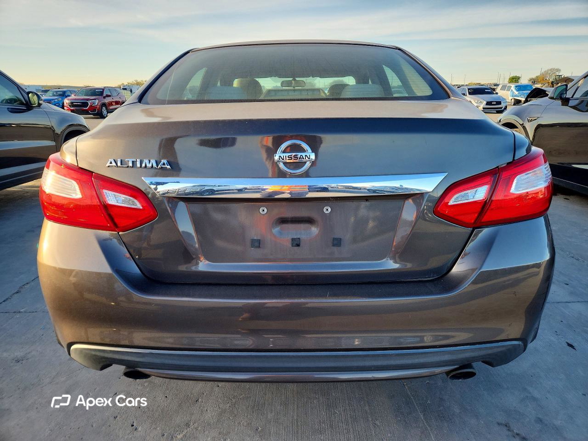 Nissan Altima 2017