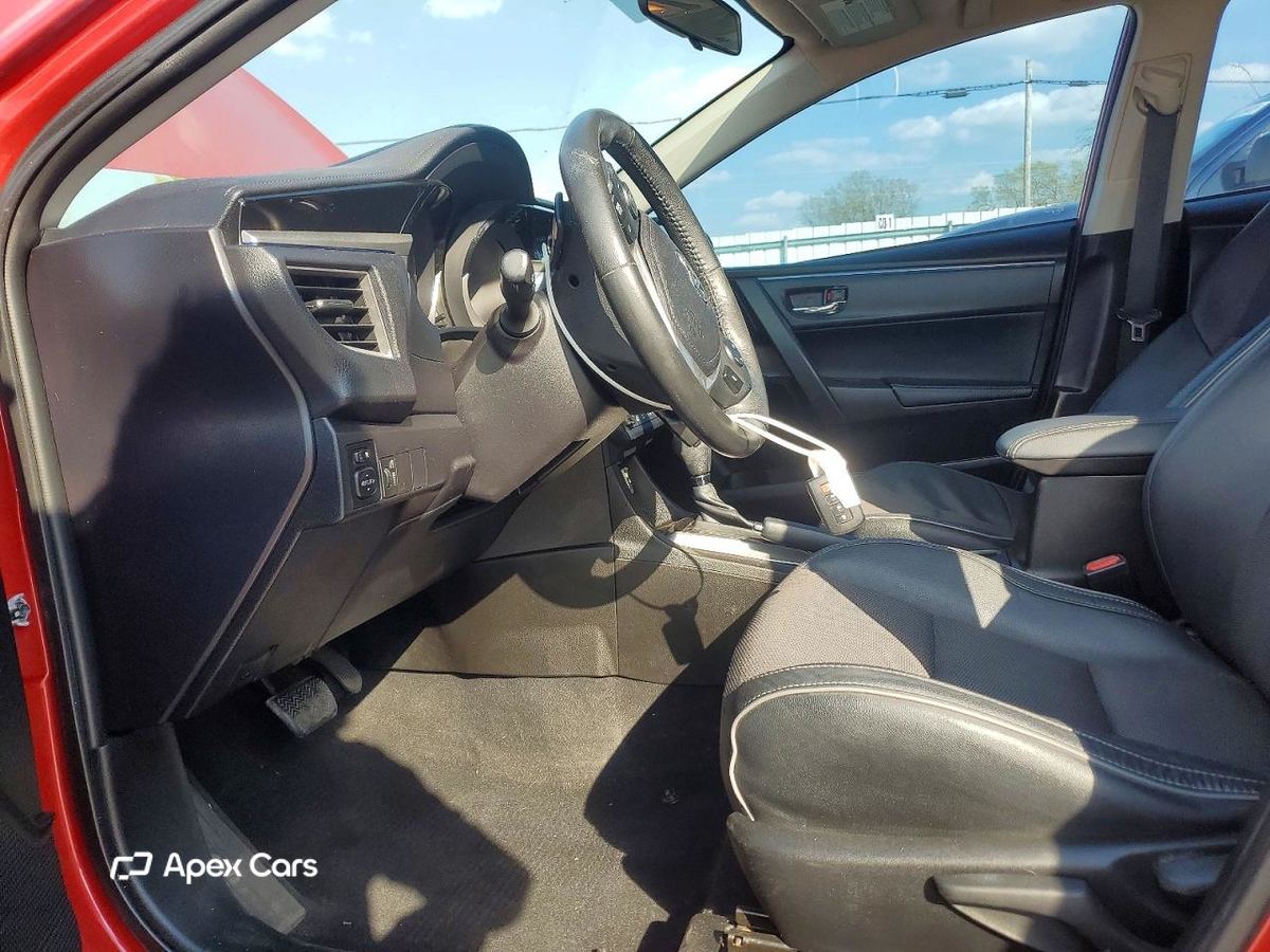 Toyota Corolla 2015