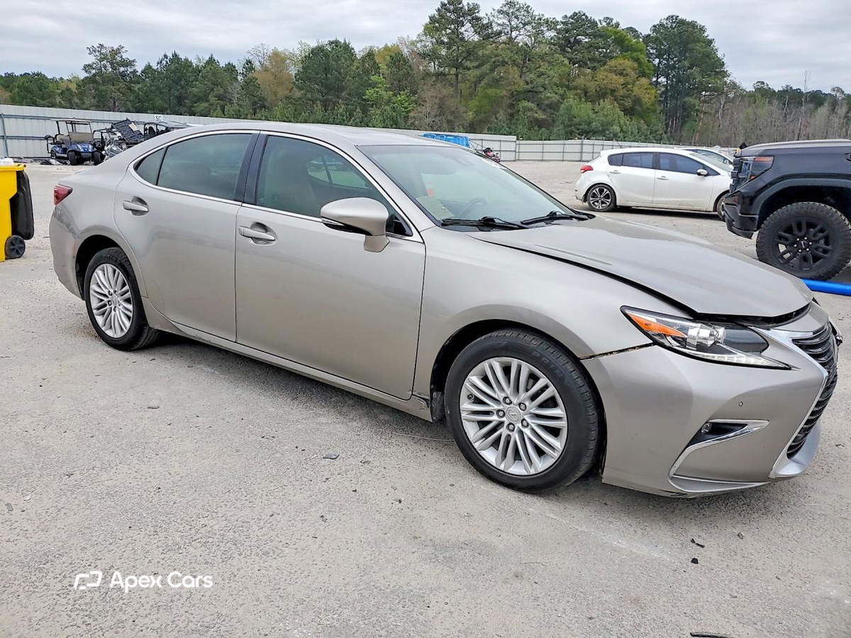 Lexus ES 2017