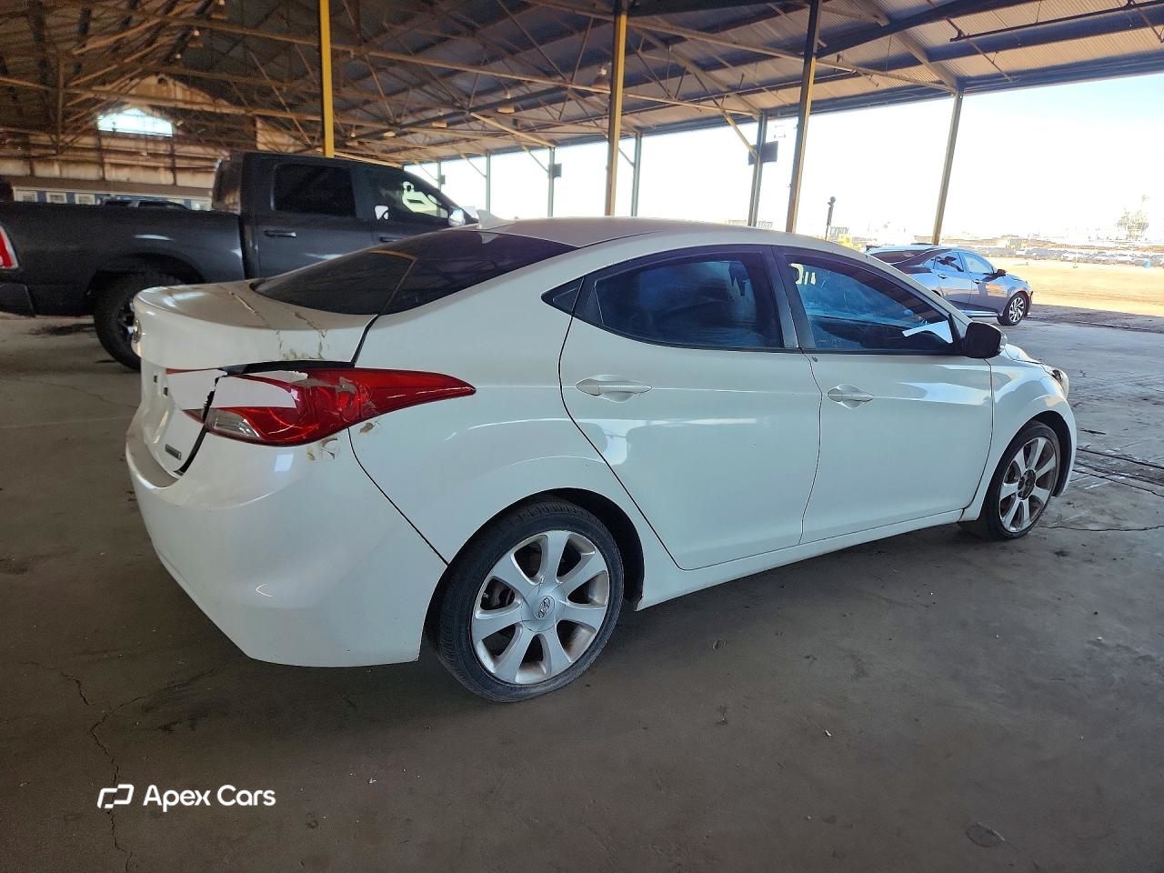 Hyundai Elantra 2012