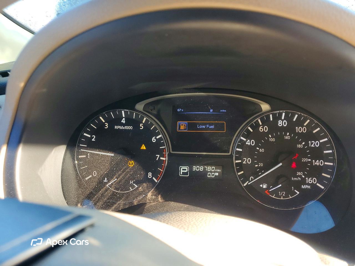 Nissan Altima 2015