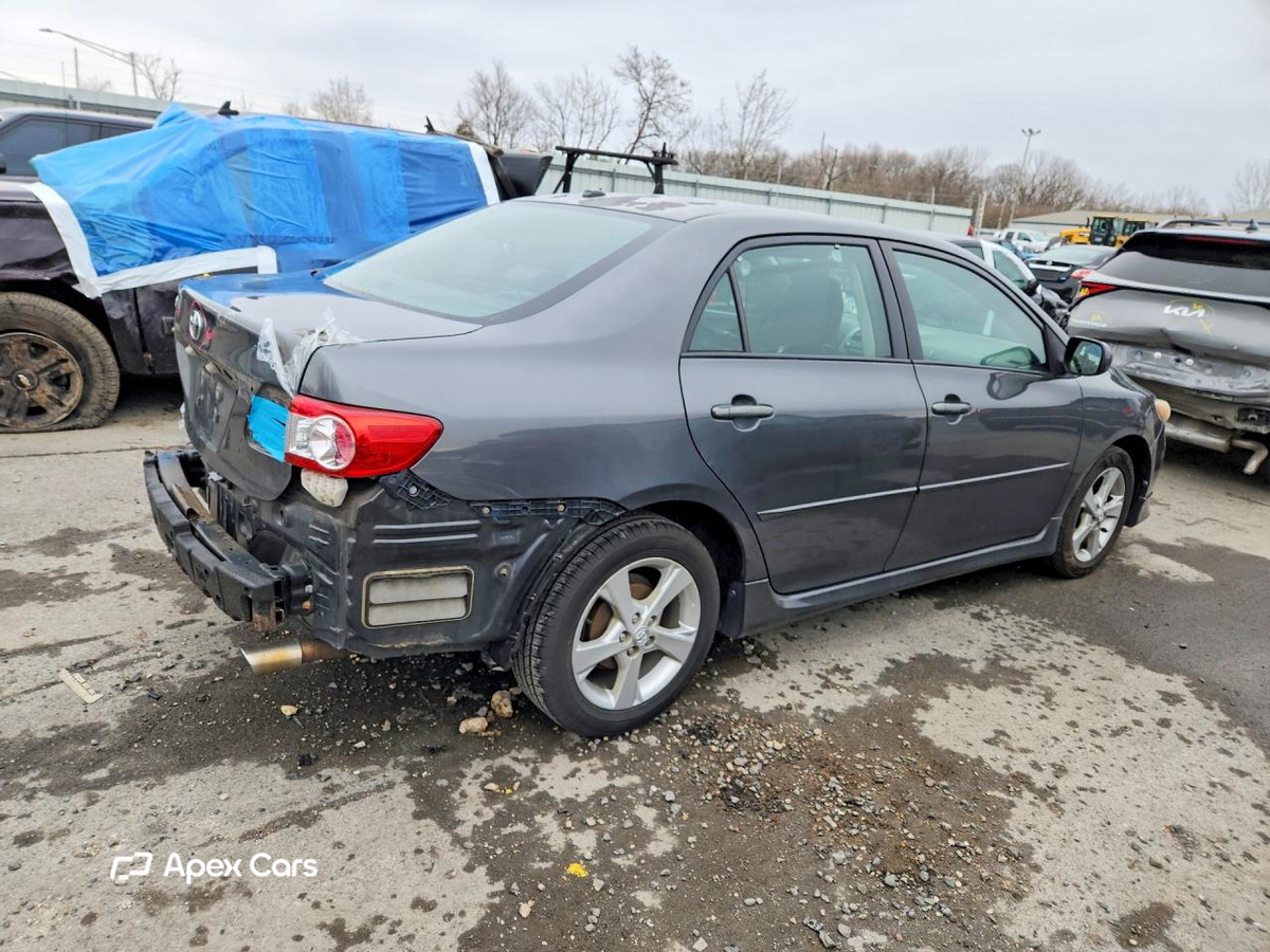 Toyota Corolla 2011