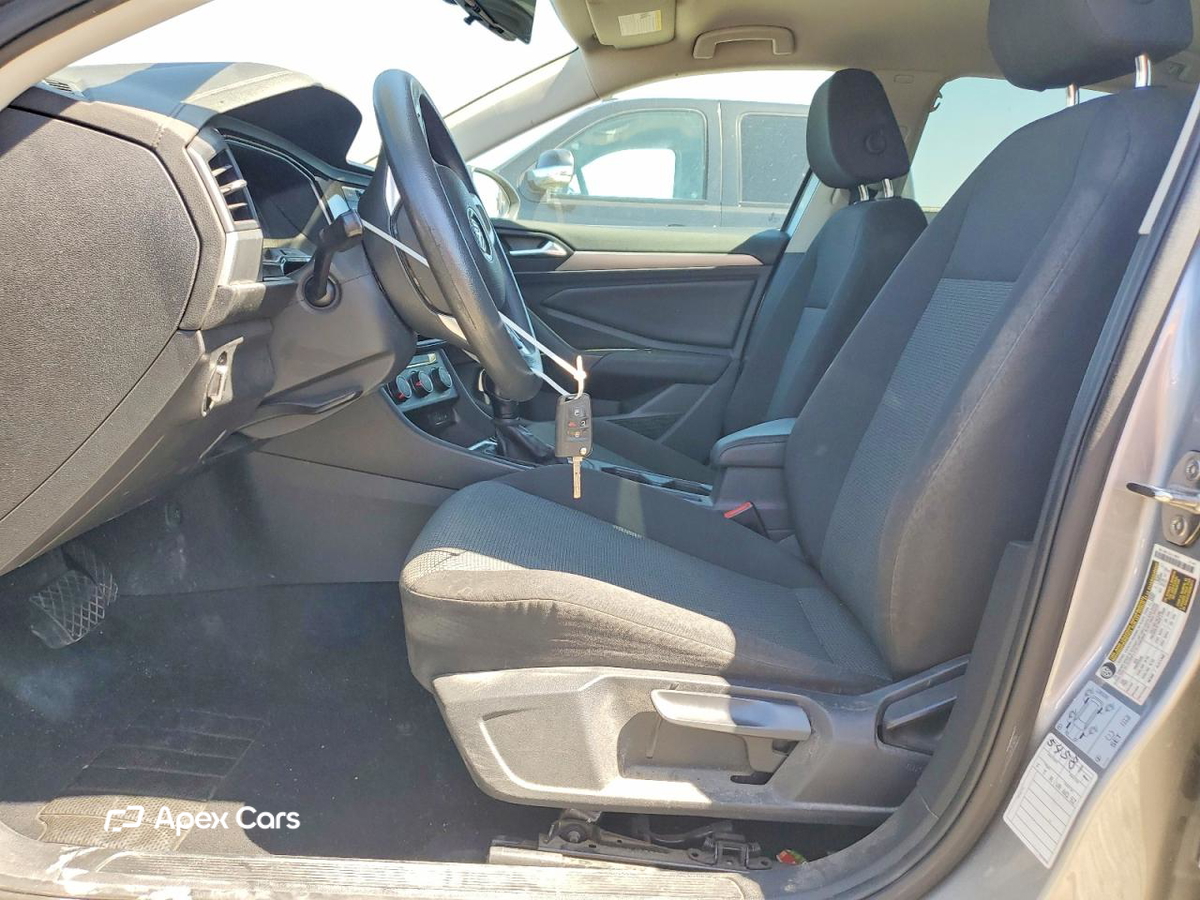 Volkswagen Jetta 2021