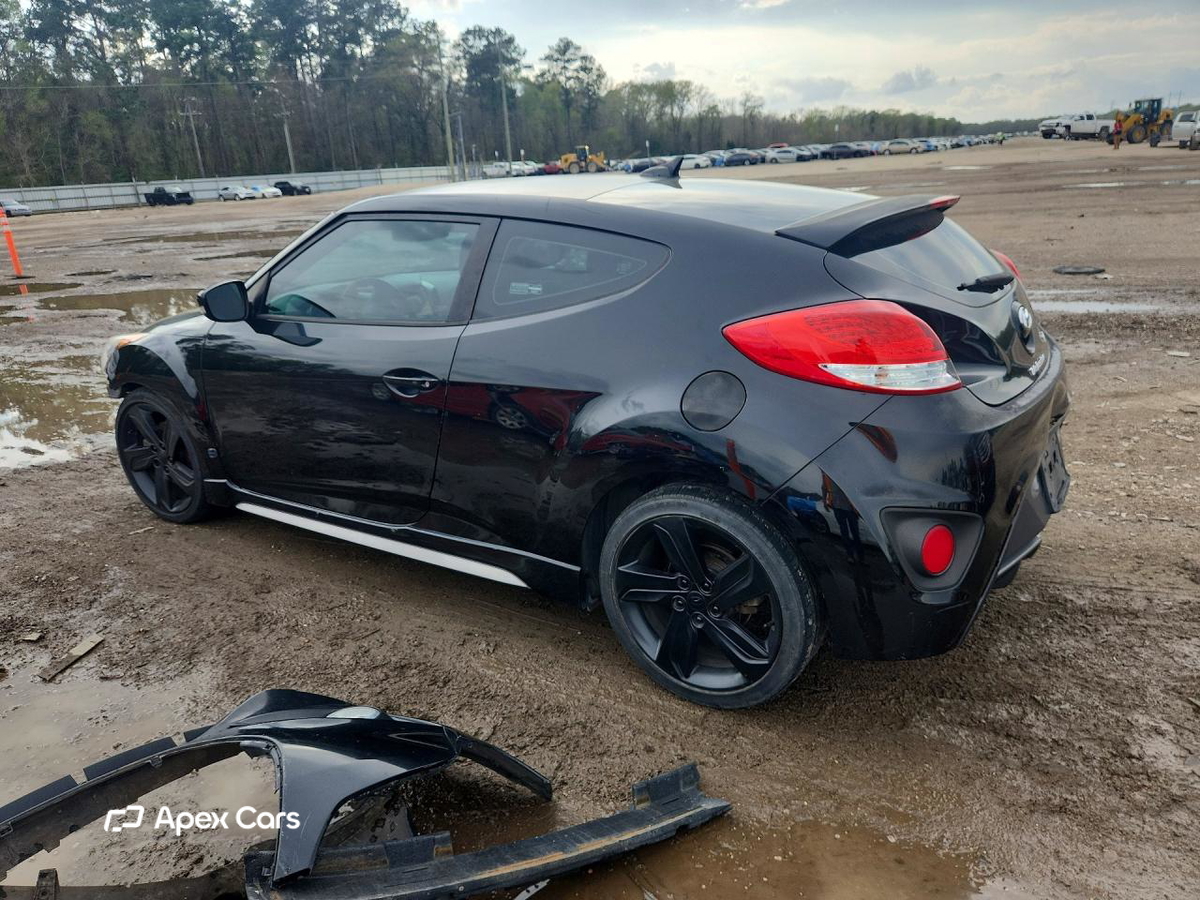 Hyundai Veloster 2013